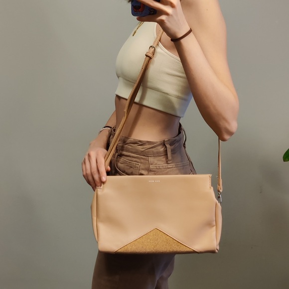 Pixie mood cream / beige faux leather and cork shoulder bag purse - Picture 2 of 6